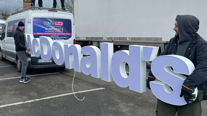 stores réalisation par Cominled
